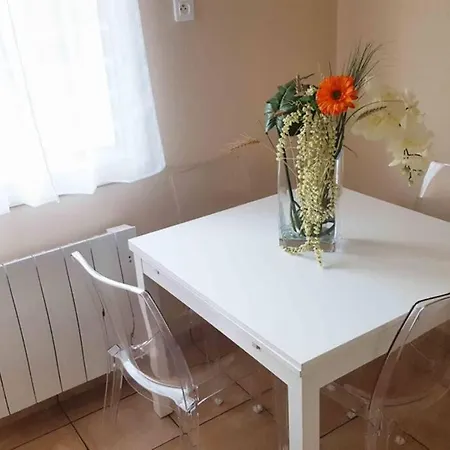 - La Terrasse De L'araillé * Argelès-Gazost