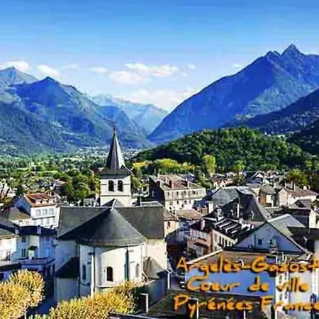- La Terrasse De L'araille